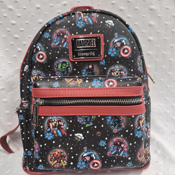 Loungefly Marvel Mini Backpack* LIKE NEW* - Picture 10 of 11